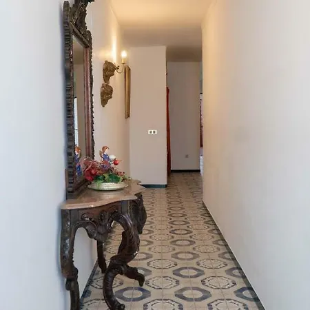 Casas Da Villa- Casa Do Largo * Encarnacao